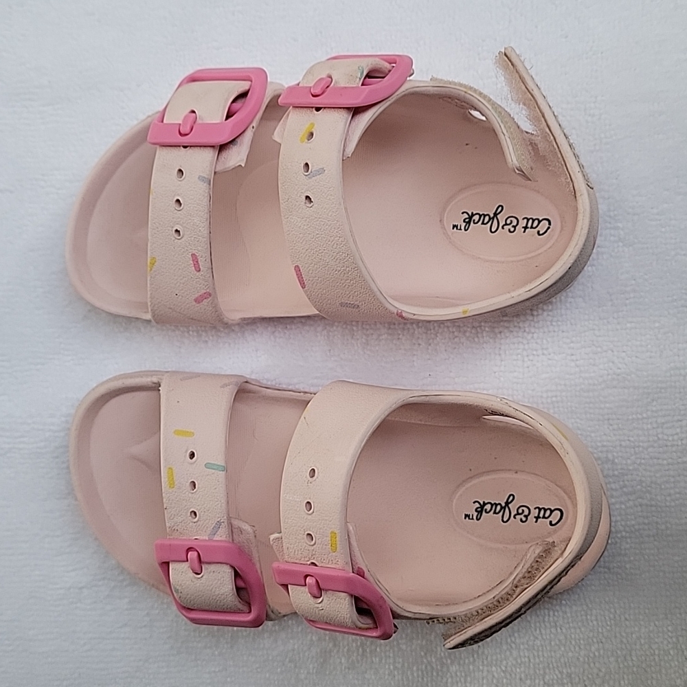 Cat & Jack toddler ade footbed sandals. Size 7 girls.